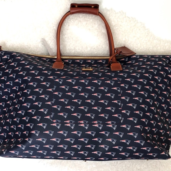 Dooney & Bourke NFL Patriots Logo Medium Duffel - Picture 2 of 8